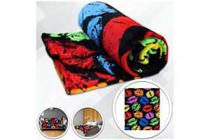 Kiss Kiss (Colorful) Soft Plush 50x60in Blanket